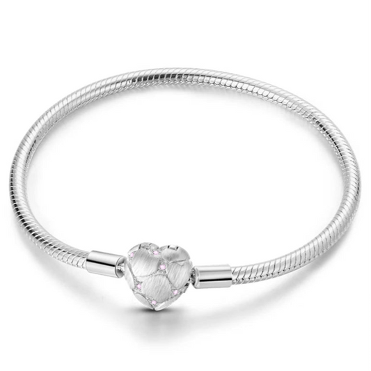 Charm Bracelet with Heart Clasp Mini Hearts